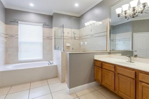 House in DeBary, Florida 5 bedrooms, 318.47 sq.m. № 2096279 - photo 15