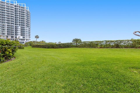 Condominio en venta en Riviera Beach, Florida, 2 dormitorios, 138.52 m2 № 2038625 - foto 27