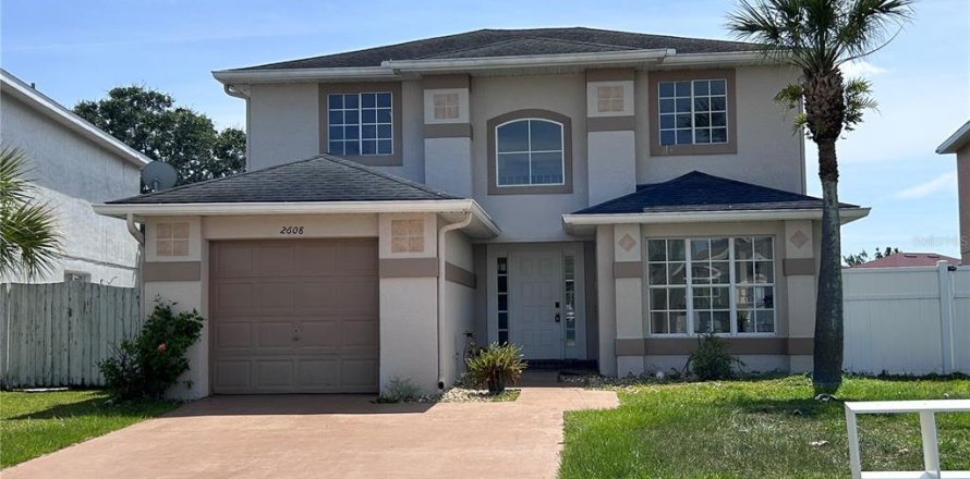 Villa ou maison à Kissimmee, Floride 4 chambres, 170.85 m2 № 2109630