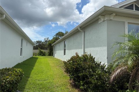 Villa ou maison à vendre à Hudson, Floride: 4 chambres, 186.18 m2 № 2416945 - photo 3