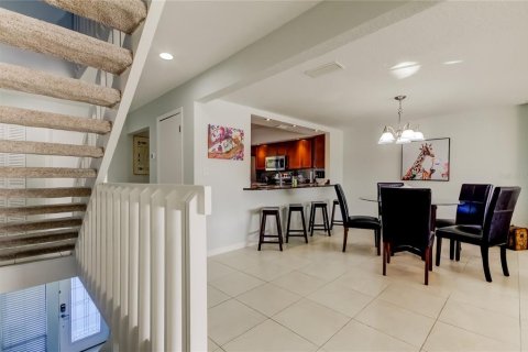 Adosado en venta en Treasure Island, Florida, 2 dormitorios, 141.21 m2 № 2166153 - foto 10