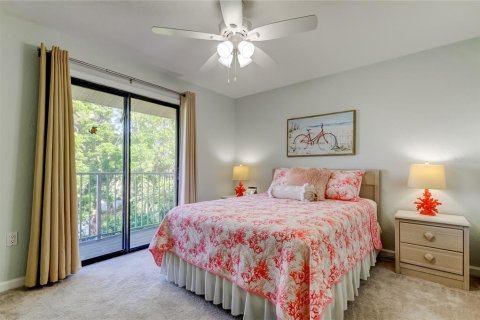 Adosado en venta en Treasure Island, Florida, 2 dormitorios, 141.21 m2 № 2166153 - foto 29