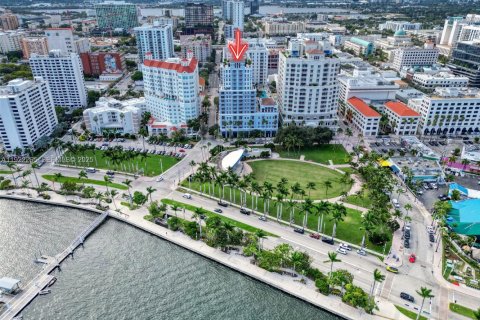 Copropriété à vendre à West Palm Beach, Floride: 1 chambre, 61.87 m2 № 1976679 - photo 27