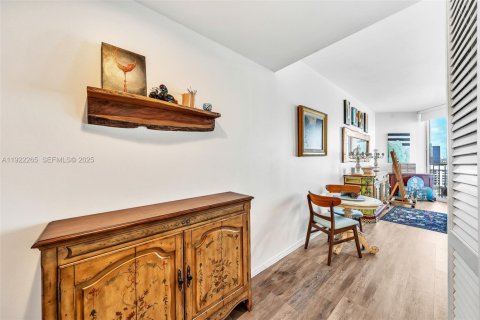 Copropriété à vendre à West Palm Beach, Floride: 1 chambre, 61.87 m2 № 1976679 - photo 4