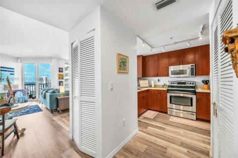 Copropriété à vendre à West Palm Beach, Floride: 1 chambre, 61.87 m2 № 1976679 - photo 19