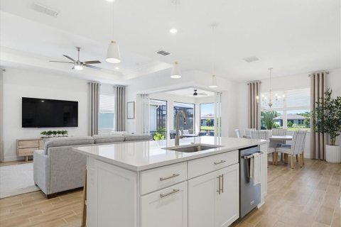 Villa ou maison à vendre à Englewood, Floride: 3 chambres, 197.97 m2 № 2201619 - photo 6