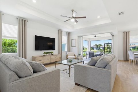 Villa ou maison à vendre à Englewood, Floride: 3 chambres, 197.97 m2 № 2201619 - photo 15