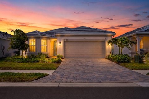 Villa ou maison à vendre à Englewood, Floride: 3 chambres, 197.97 m2 № 2201619 - photo 3