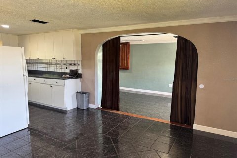 Villa ou maison à louer à Pinellas Park, Floride: 3 chambres, 106.84 m2 № 2414074 - photo 3