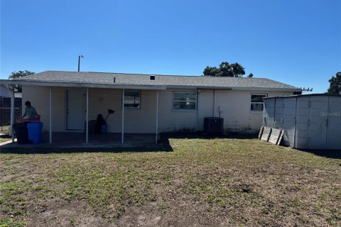 Villa ou maison à louer à Pinellas Park, Floride: 3 chambres, 106.84 m2 № 2414074 - photo 18