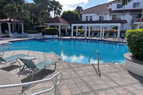 Townhouse in Delray Beach, Florida 2 bedrooms, 121.7 sq.m. № 1942242 - photo 30