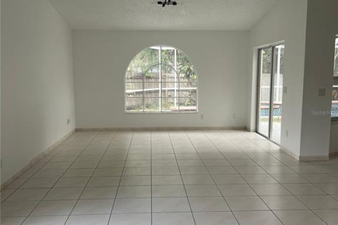 House in Kissimmee, Florida 3 bedrooms, 146.32 sq.m. № 1912317 - photo 9