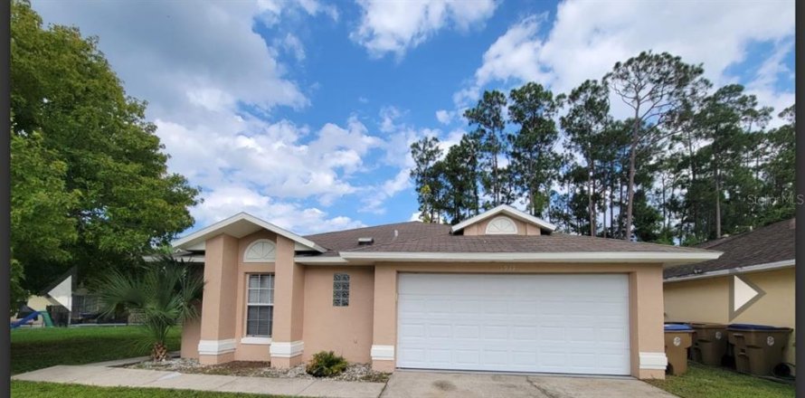 Casa en Kissimmee, Florida 3 dormitorios, 146.32 m2 № 1912317