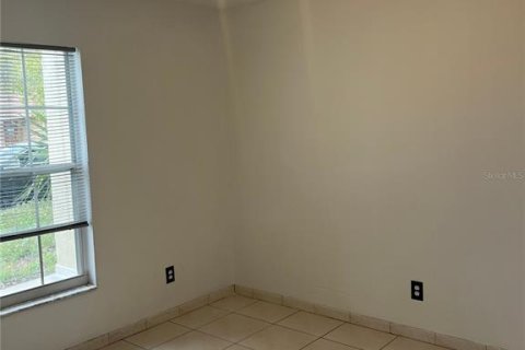 House in Kissimmee, Florida 3 bedrooms, 146.32 sq.m. № 1912317 - photo 15