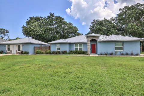 House in Edgewater, Florida 4 bedrooms, 273.5 sq.m. № 2202187 - photo 2