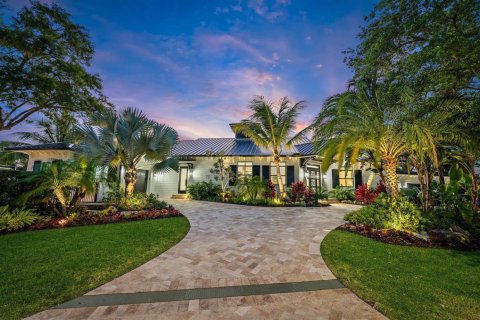 House in Jupiter, Florida 4 bedrooms, 385.08 sq.m. № 2178331