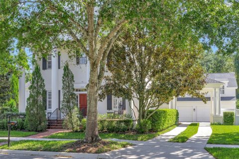 House in Celebration, Florida 4 bedrooms, 372.54 sq.m. № 1912667 - photo 3