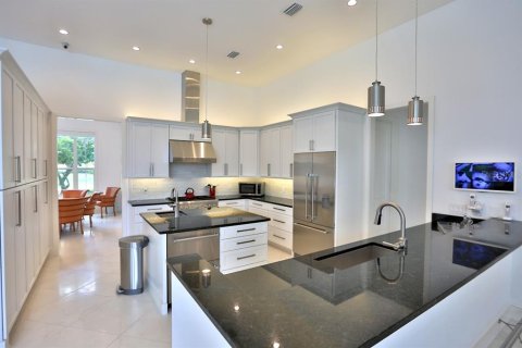 Купить виллу или дом в Окала, Флорида 3 комнаты, 467.95м2, № 1687114 - фото 8