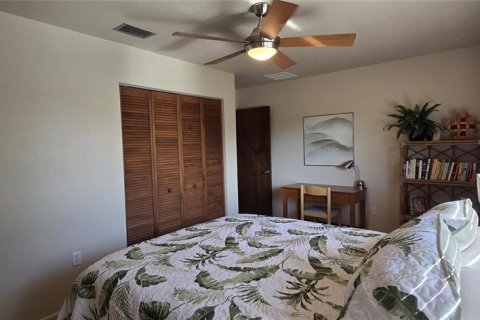 House in Punta Gorda, Florida 3 bedrooms, 248.42 sq.m. № 1894354 - photo 27
