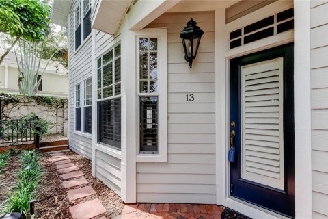Touwnhouse à vendre à Tampa, Floride: 3 chambres, 152.45 m2 № 1916270 - photo 7