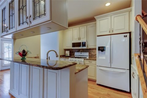 Touwnhouse à vendre à Tampa, Floride: 3 chambres, 152.45 m2 № 1916270 - photo 3