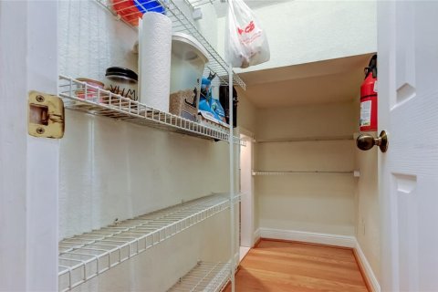 Touwnhouse à vendre à Tampa, Floride: 3 chambres, 152.45 m2 № 1916270 - photo 28