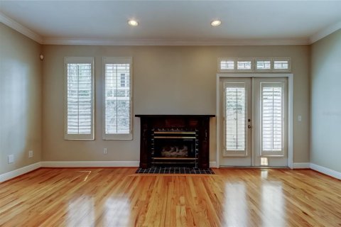 Touwnhouse à vendre à Tampa, Floride: 3 chambres, 152.45 m2 № 1916270 - photo 2