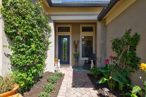 House in Palm City, Florida 3 bedrooms, 237.37 sq.m. № 2426117 - photo 5
