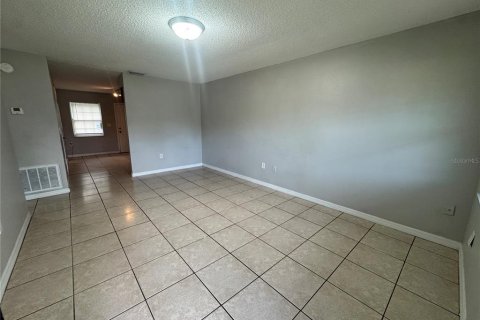 Appartement à louer à Eatonville, Floride: 2 chambres, 83.61 m2 № 2399043 - photo 5