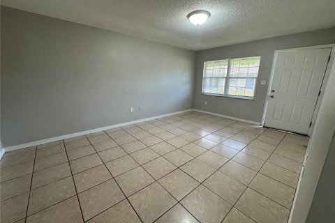Appartement à louer à Eatonville, Floride: 2 chambres, 83.61 m2 № 2399043 - photo 2