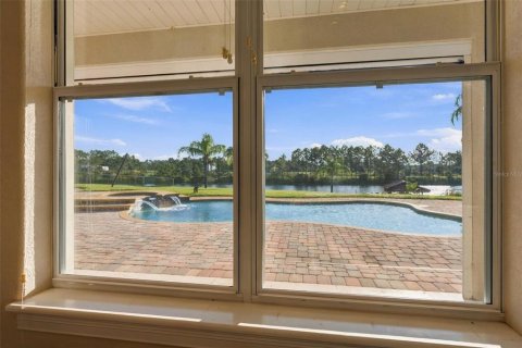 House in Clermont, Florida 4 bedrooms, 259.66 sq.m. № 2418691 - photo 11