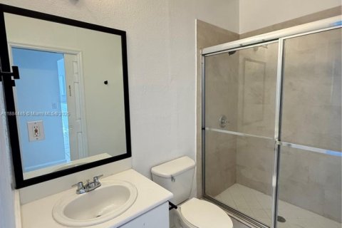 Adosado en alquiler en Homestead, Florida, 4 dormitorios, 163.97 m2 № 1933634 - foto 10