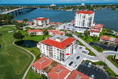 Copropriété à louer à Saint Petersburg, Floride: 2 chambres, 95.69 m2 № 2234152 - photo 2