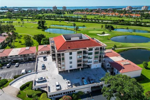 Copropriété à louer à Saint Petersburg, Floride: 2 chambres, 95.69 m2 № 2234152 - photo 5