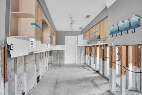 Купить коммерческую недвижимость в Сент-Пит-Бич, Флорида 168.8м2, № 1543629 - фото 8