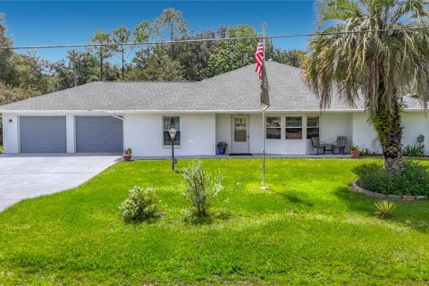 Villa ou maison à Dade City, Floride 4 chambres, 205.69 m2 № 2333864