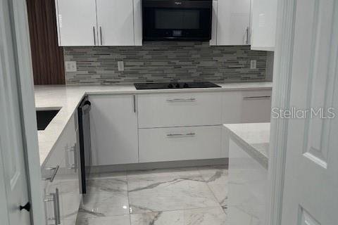Adosado en venta en Orlando, Florida, 3 dormitorios, 194.17 m2 № 1821083 - foto 7