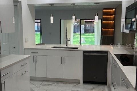 Adosado en venta en Orlando, Florida, 3 dormitorios, 194.17 m2 № 1821083 - foto 9