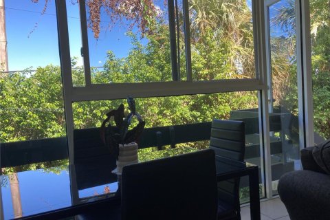Apartamento en alquiler en Oakland Park, Florida, 3 dormitorios, 93.18 m2 № 2072654 - foto 8