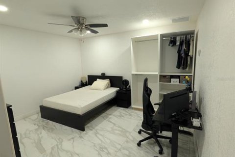 Villa ou maison à vendre à Orlando, Floride: 5 chambres, 195.28 m2 № 2156937 - photo 5