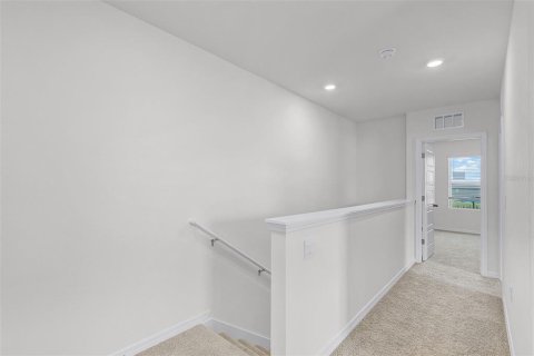 Adosado en venta en Winter Haven, Florida, 3 dormitorios, 163.32 m2 № 2215467 - foto 18
