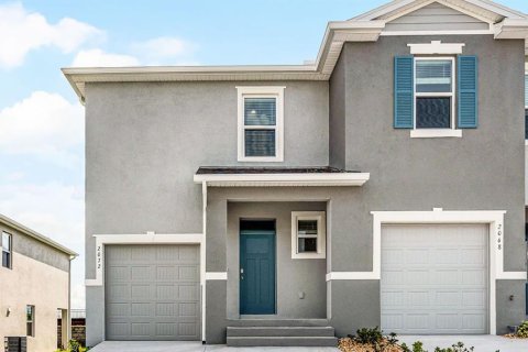 Adosado en Winter Haven, Florida 3 dormitorios, 163.32 m2 № 2215467
