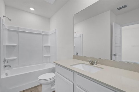 Adosado en venta en Winter Haven, Florida, 3 dormitorios, 163.32 m2 № 2215467 - foto 24