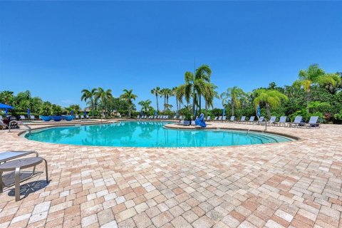 Condominio en venta en Bradenton, Florida, 2 dormitorios, 107.4 m2 № 2097297 - foto 30