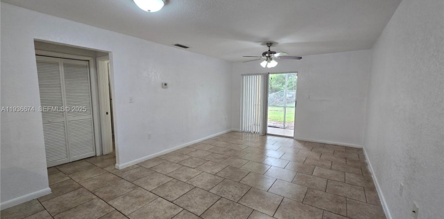 Condo in Miramar, Florida, 2 bedrooms  № 1994724