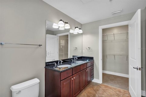 Condo in Orlando, Florida, 1 bedroom  № 1824743 - photo 19