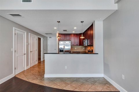 Condo in Orlando, Florida, 1 bedroom  № 1824743 - photo 10