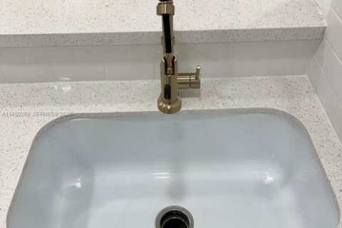 Купить кондоминиум в Хомстед, Флорида 3 спальни, 98.48м2, № 2005856 - фото 13