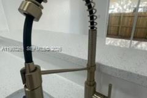 Купить кондоминиум в Хомстед, Флорида 3 спальни, 98.48м2, № 2005856 - фото 14