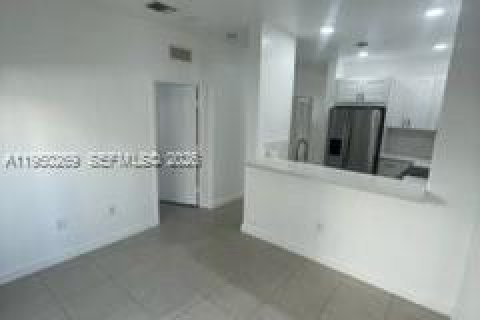 Купить кондоминиум в Хомстед, Флорида 3 спальни, 98.48м2, № 2005856 - фото 24